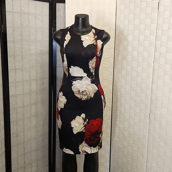 CALVIN KLEIN ROSE ROUND NECK BODYCON DRESS - Picture 2 of 16